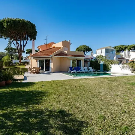 Villa Mianas By Sapvillas